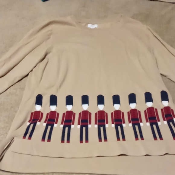 Lot of Three Sweaters with Dog, bird, and Soldiers designs. - Picture 5 of 6